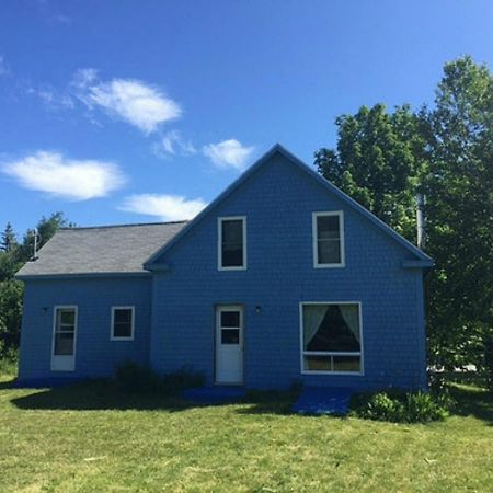 Гостевой дом Breton Cove Farmhouse Indian Brook Экстерьер фото
